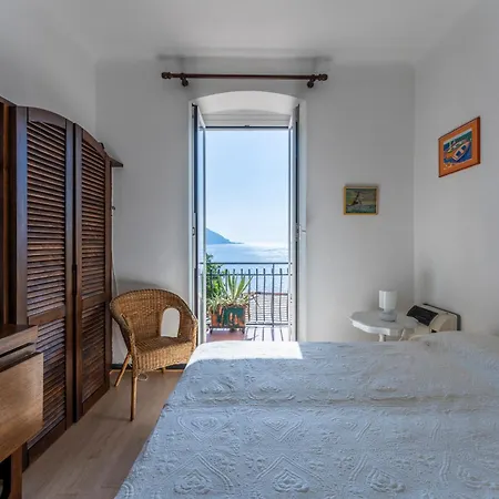A Due Passi Da Camogli Near To Camogli, With Terrace&seaside View Appartamento