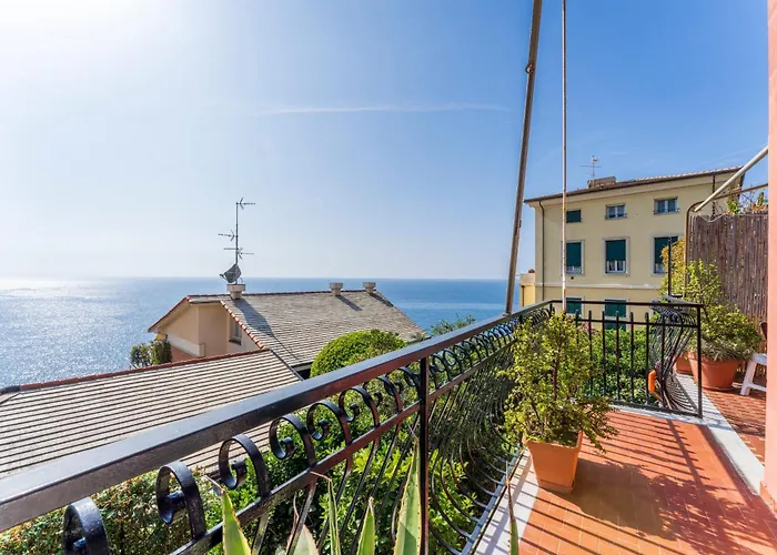 A Due Passi Da Camogli Near To Camogli, With Terrace And Seaside View