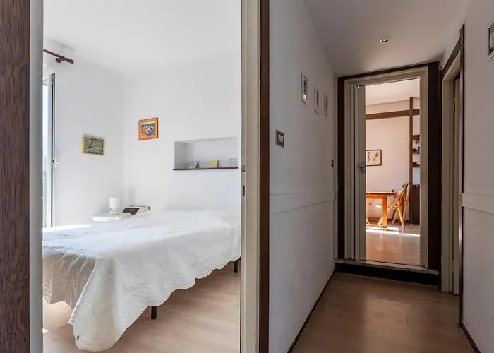 Apartamento A Due Passi Da Camogli Near To Camogli, With Terrace And Seaside View